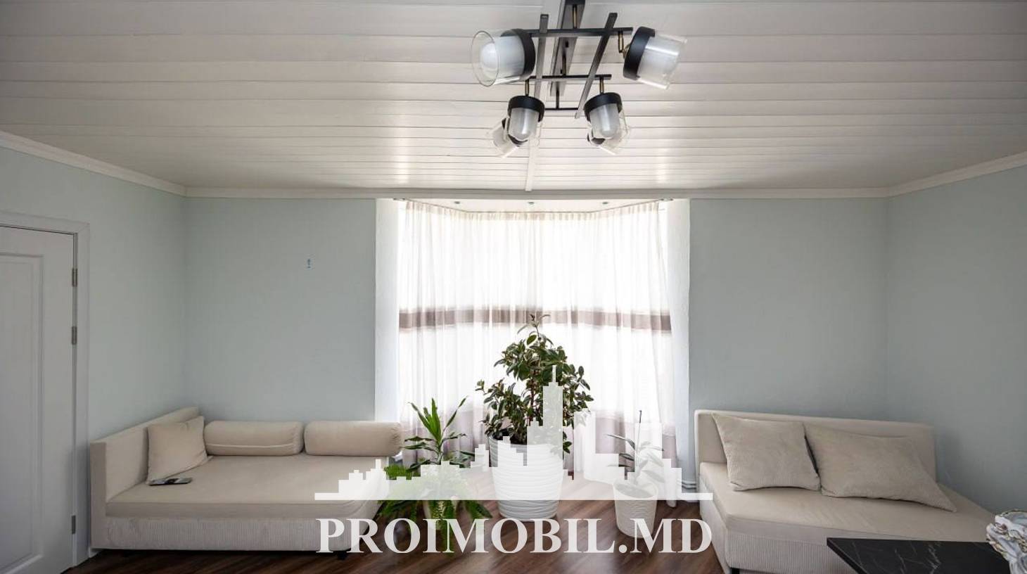 https://images.proimobil.md/FxBN5tWx1N0Xm61qko3r3nsEnjDJ8xVSqstI08aNgwg/watermark:0.75:so:0:30:0.39/resize:fill:1460:816:1/gravity:ce/bG9jYWw6Ly8vZXN0YXRlL2xyL2I2YTljY2JiLWI4OTgtNGUwNy04M2YyLTQ3NGQwNmE2YzJhMi5qcGVn