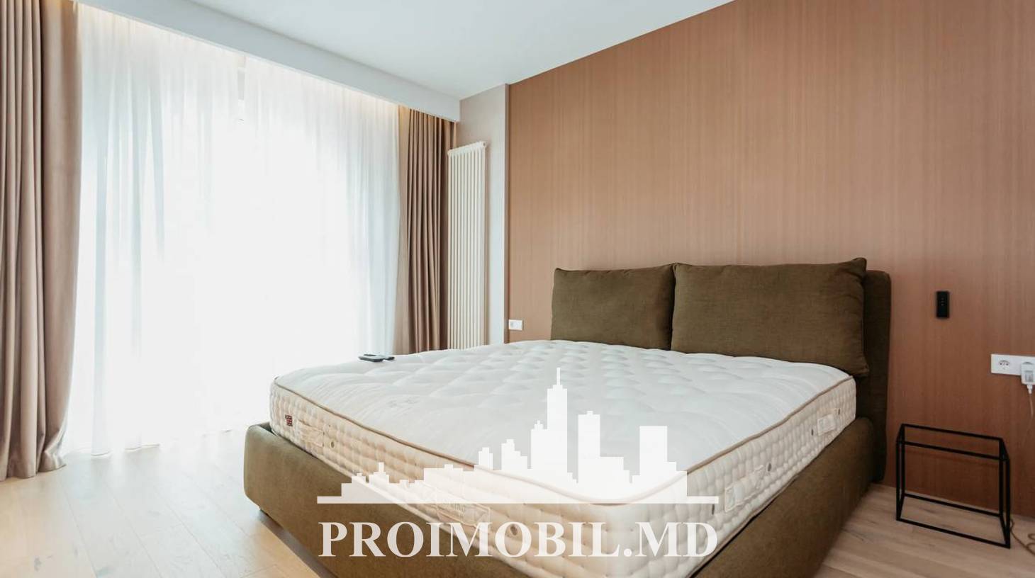 https://images.proimobil.md/FyViCeNDVhNgmFN6oOO9E9MM8NTNkelGgzjvHGdFnuI/watermark:0.75:so:0:30:0.39/resize:fill:1460:816:1/gravity:ce/bG9jYWw6Ly8vZXN0YXRlL2xyLzEwNTg4OWI1LTQ5ZGYtNDBiNC05YjIxLTI5NjYyMTg4YzcyNi5qcGVn