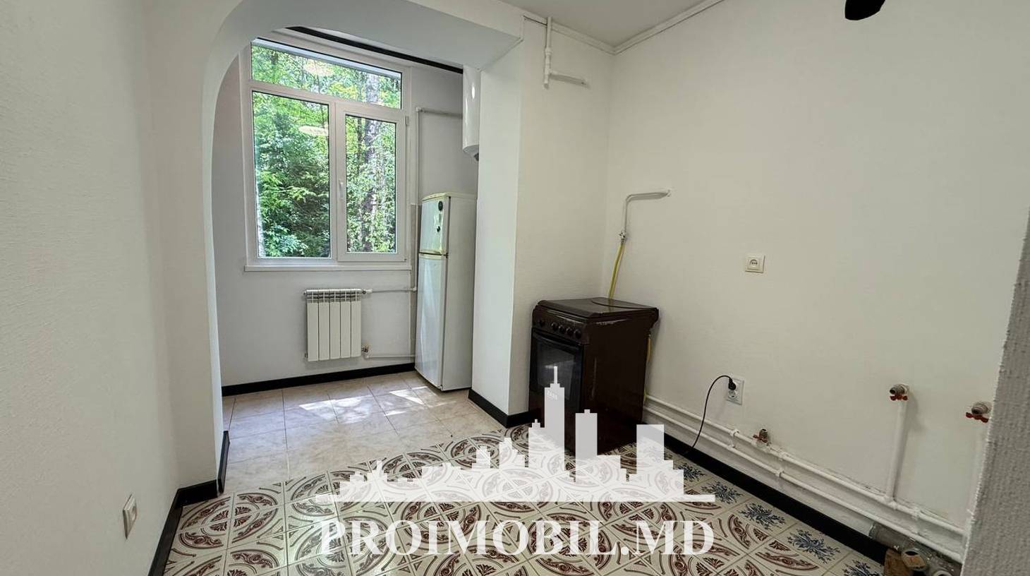 https://images.proimobil.md/FzgsUeV-rFmVYqJL9bXg86LrftT1MhUfWL-DZPR5MME/watermark:0.75:so:0:30:0.39/resize:fill:1460:816:1/gravity:ce/bG9jYWw6Ly8vZXN0YXRlL2xyL2YyYjM1NGRlLTgzZjQtNDYzOS1iNmVhLWY5ZjVkZTQ5NTA2ZS5qcGVn