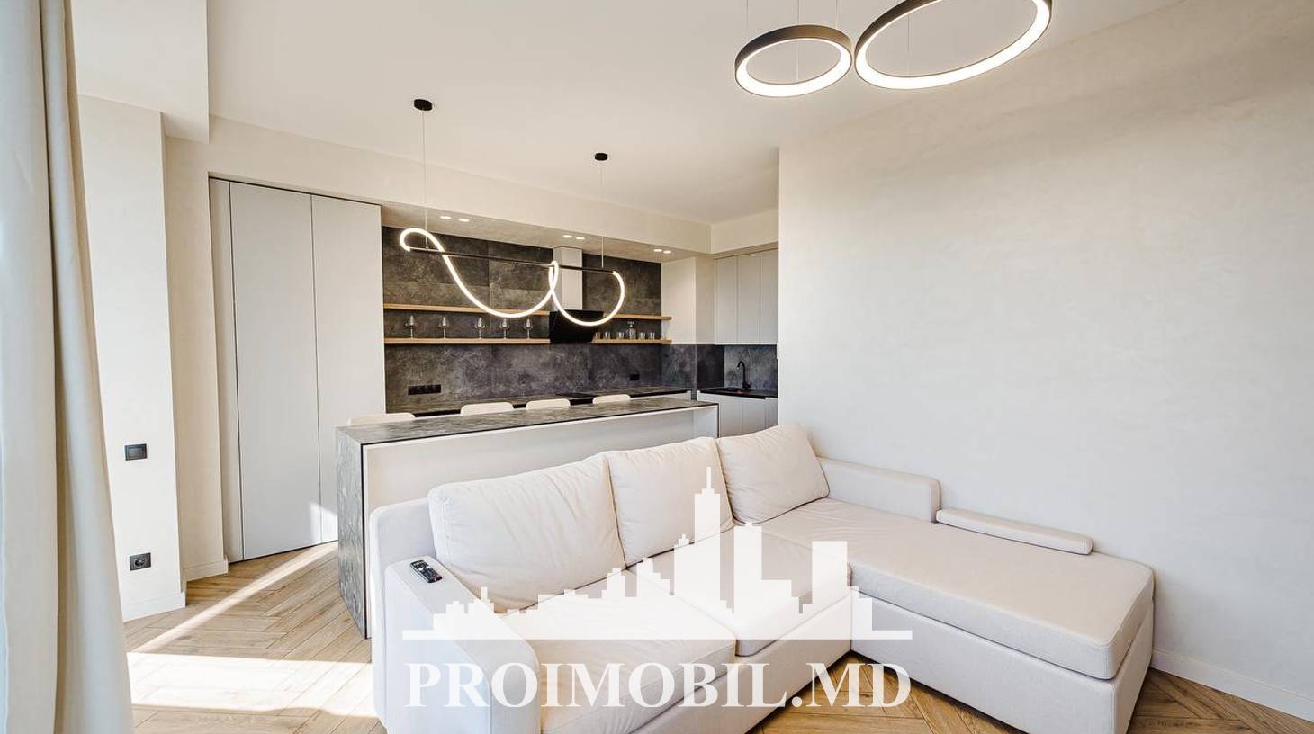 https://images.proimobil.md/G49VdkCBe3q_tcivT8ZRReSwx2m1vN9Umskr8T3w6zE/watermark:0.75:so:0:30:0.39/resize:fill:1460:816:1/gravity:ce/bG9jYWw6Ly8vZXN0YXRlL2xyLzhjY2E3MDM1LTRiMzgtNDRjNS1hMjU0LWRiZWVhZjYyMTA4Ni5qcGVn