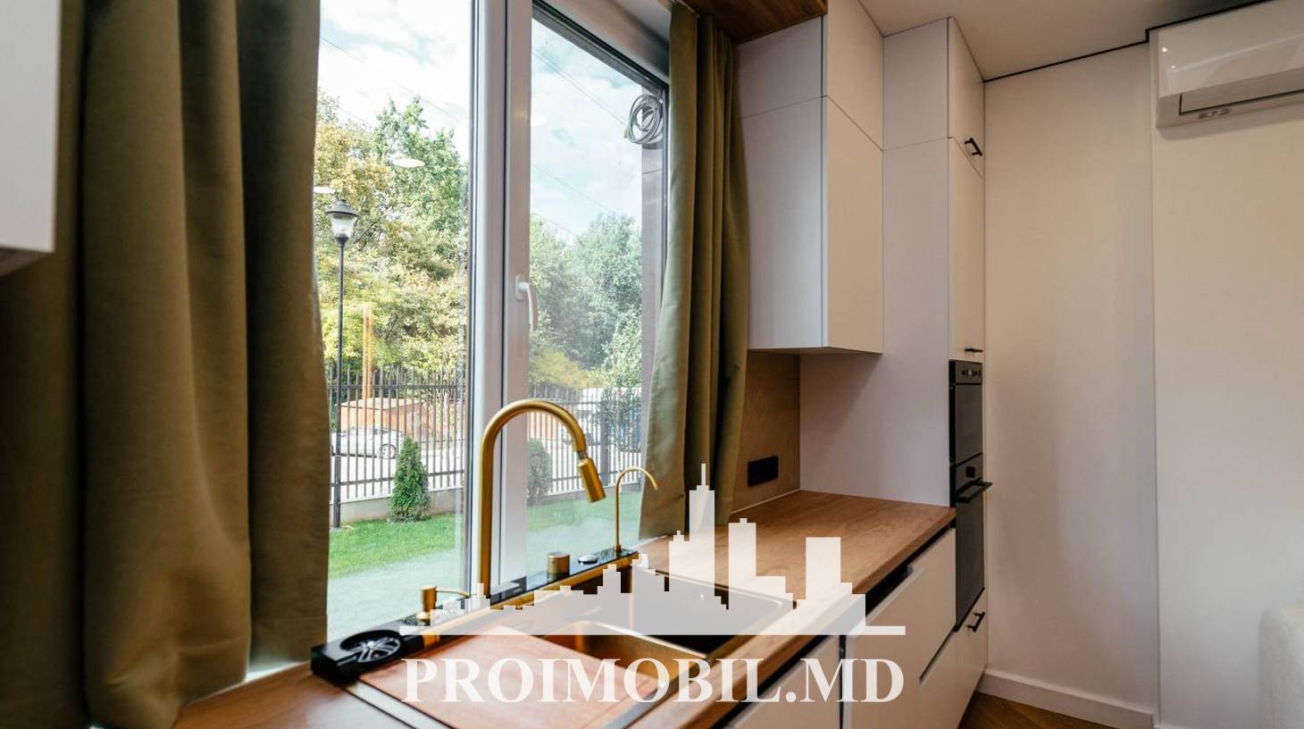 https://images.proimobil.md/G95fOvD2uD1wnyFakihtqllm1nAzAl3nCnuPHr6X1-4/watermark:0.75:so:0:30:0.39/resize:fill:1460:816:1/gravity:ce/bG9jYWw6Ly8vZXN0YXRlL2xyL2U5YTA2NGNhLWNlOWEtNDgwZi1iMWE1LTliZjRhOGQwNGVhZi5qcGVn