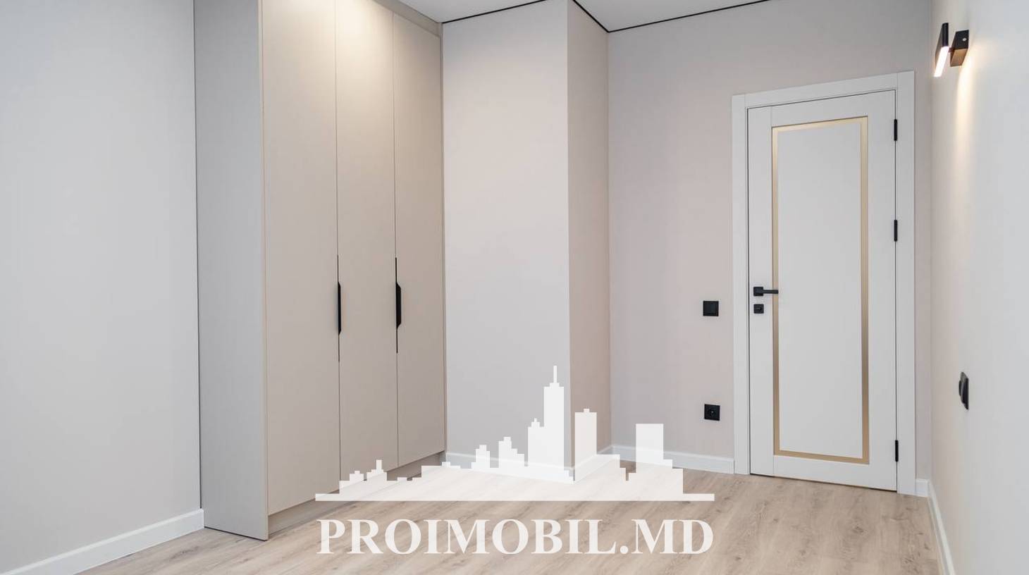 https://images.proimobil.md/G9EMINrteYU-Tcr733mcrWqa-1oq6EKm2xl80w7Blj8/watermark:0.75:so:0:30:0.39/resize:fill:1460:816:1/gravity:ce/bG9jYWw6Ly8vZXN0YXRlL2xyL2VhYjNmMjk3LWU1Y2MtNDA4Ny04MDRkLWZkNGFjMzhhN2Y2Ni5qcGVn