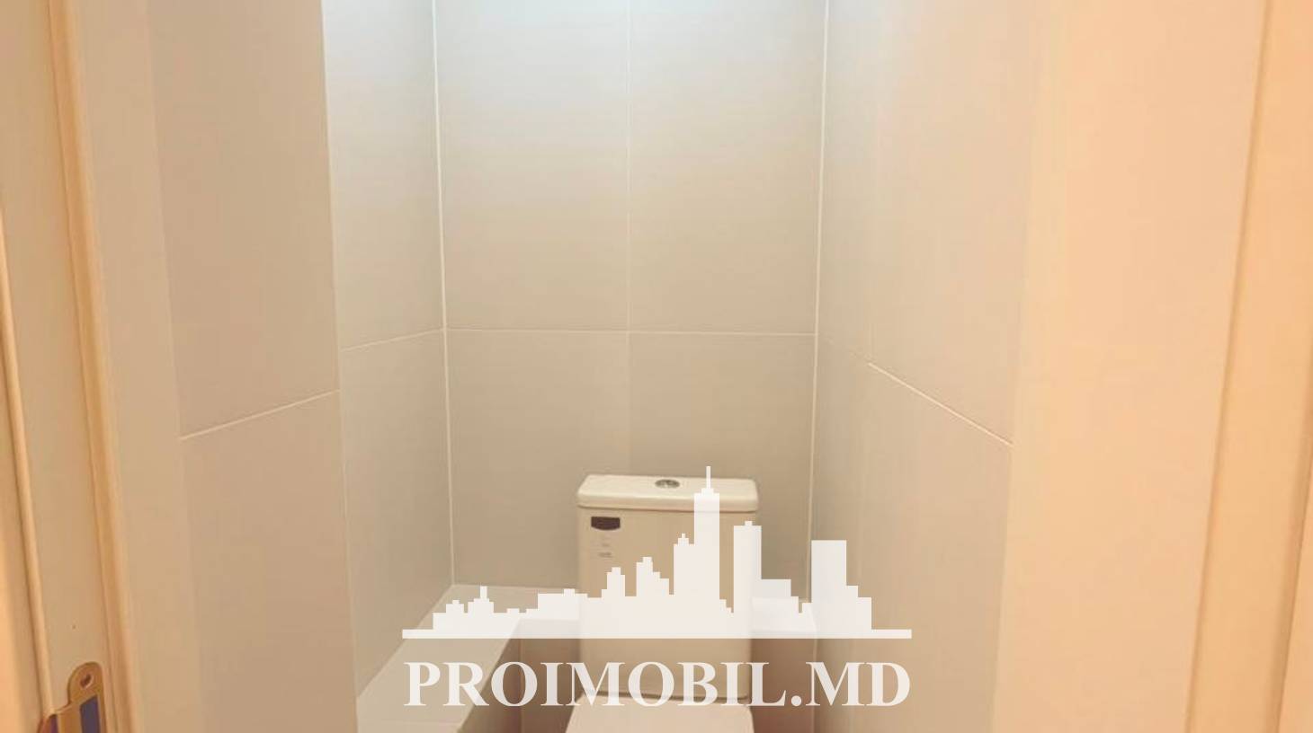 https://images.proimobil.md/GCdu6O4hFGVM946o_pEgWRhAiDTHRk0_77OTe8mNM4s/watermark:0.75:so:0:30:0.39/resize:fill:1460:816:1/gravity:ce/bG9jYWw6Ly8vZXN0YXRlL2xyL2I4NzViNDczLWFjZTItNDgzNC1hMjRjLWU1ZGVlOWQyNmQ4Yy5qcGVn