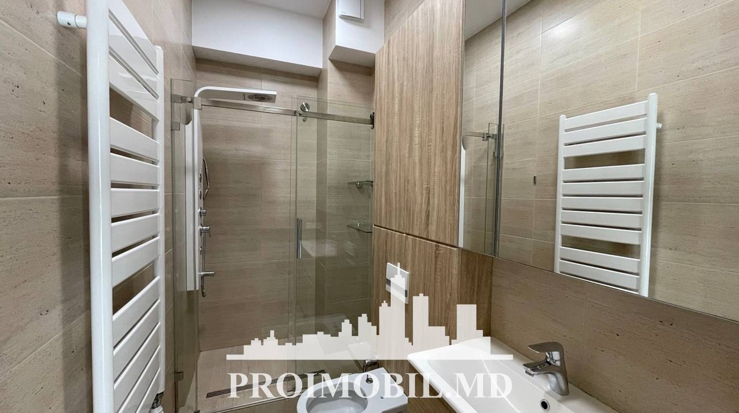 https://images.proimobil.md/GILozCuqbxk5MIrtQ5sdyGMjQl8ultUnBcZQiXVmkBs/watermark:0.75:so:0:30:0.39/resize:fill:1460:816:1/gravity:ce/bG9jYWw6Ly8vZXN0YXRlL2xyLzNlOTg5MGMxLTA4M2QtNDBmYS05NGNiLTNjYjk1ZmNlZGJhMC5qcGVn