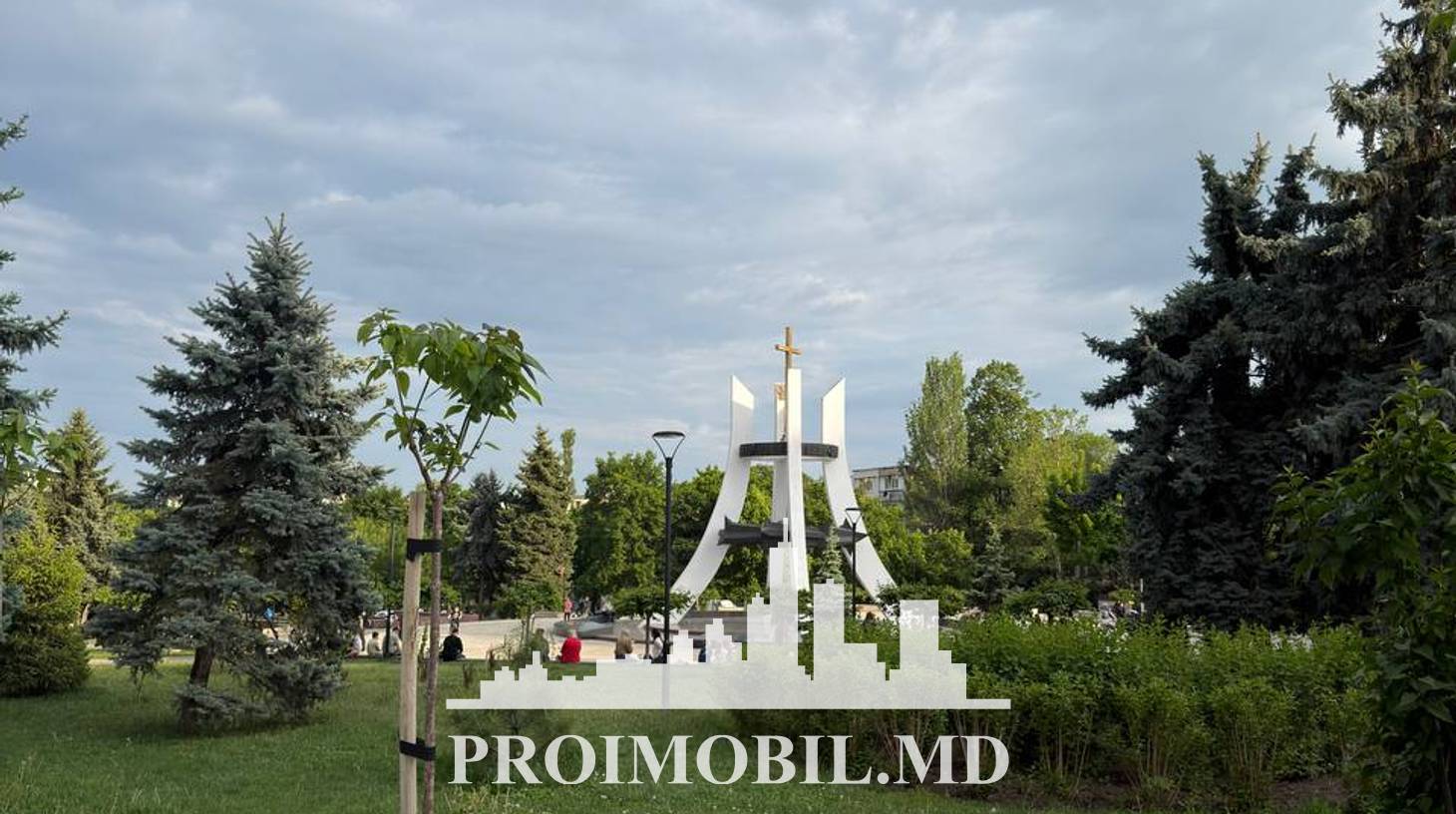 https://images.proimobil.md/GJ-l6xPvPTlTwrXqtccpaZ5SEBOUNjJoDqgTOuUVQIQ/watermark:0.75:so:0:30:0.39/resize:fill:1460:816:1/gravity:ce/bG9jYWw6Ly8vZXN0YXRlL2xyL2QzZjNmNmQ5LTg0MzAtNDQ3ZS04NjgyLTdlYzVhMmVhNDIyOC5qcGVn