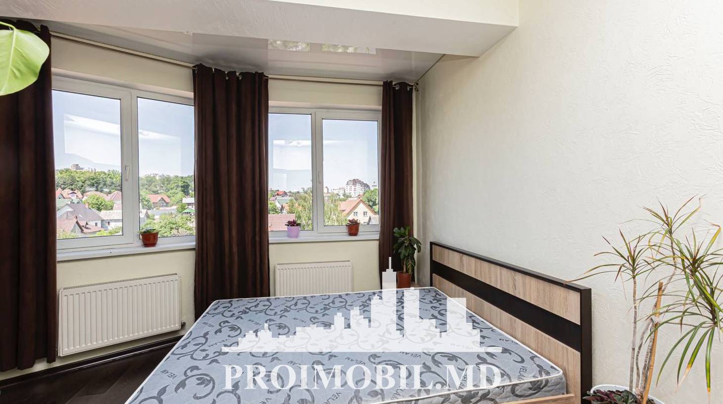 https://images.proimobil.md/GJhX9OpciOAcvKu1ahpShlDOSLqryJrrIRKX_6j8hRM/watermark:0.75:so:0:30:0.39/resize:fill:1460:816:1/gravity:ce/bG9jYWw6Ly8vZXN0YXRlL2xyLzZjOGY4NmNkLWJmY2ItNGQ0ZS05ZTc2LWQ2YmU0ZjdiYjYwOS5qcGVn