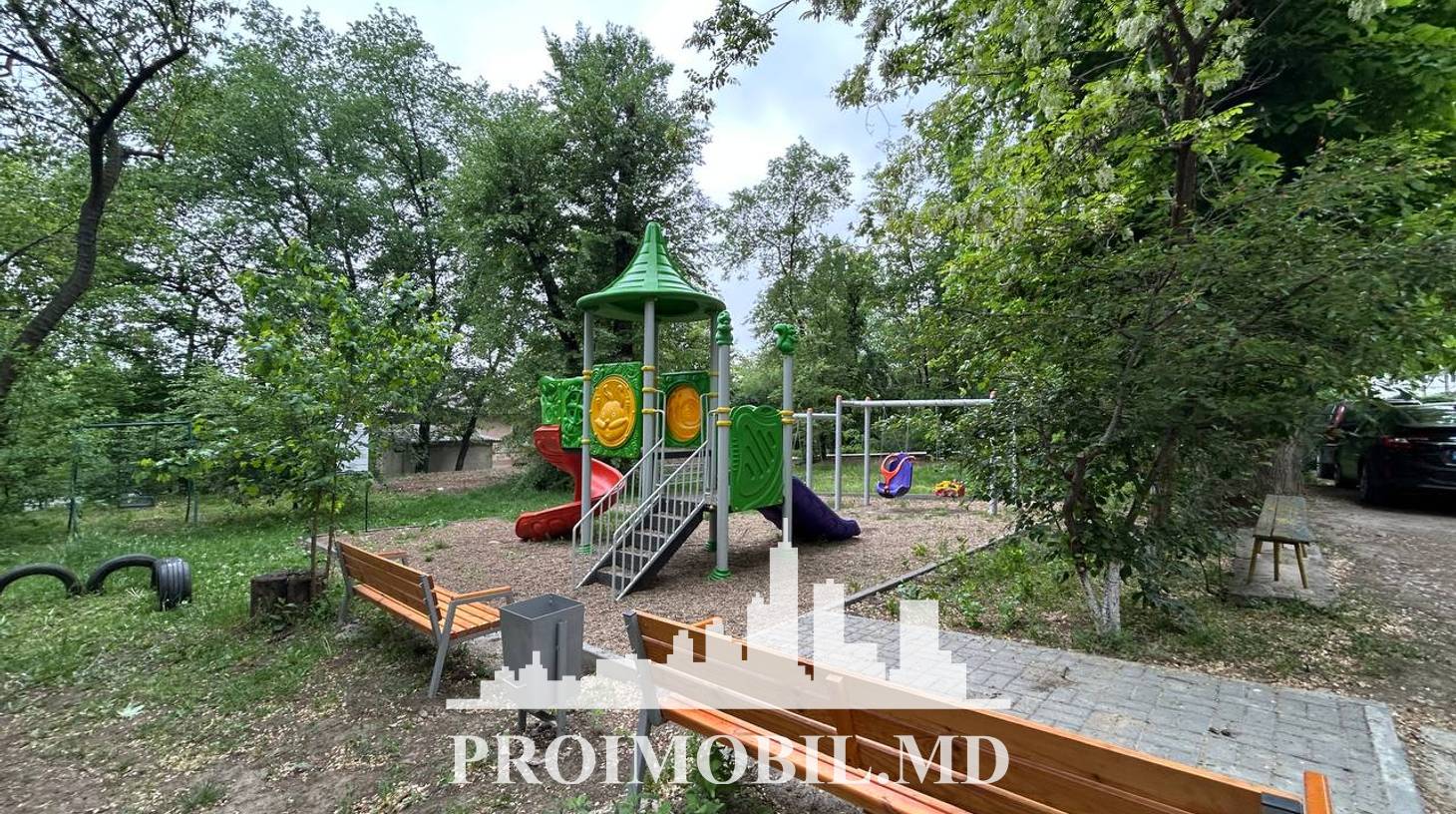https://images.proimobil.md/GQ9URdwA8D0slCw25Ih3i39aIGla1KEuSIw7NCjpXNQ/watermark:0.75:so:0:30:0.39/resize:fill:1460:816:1/gravity:ce/bG9jYWw6Ly8vZXN0YXRlL2xyLzY0NTc1YTUzLTIyZDItNDgzYy1hZWVlLTUzNTY0YzE3ZjdjYi5qcGVn