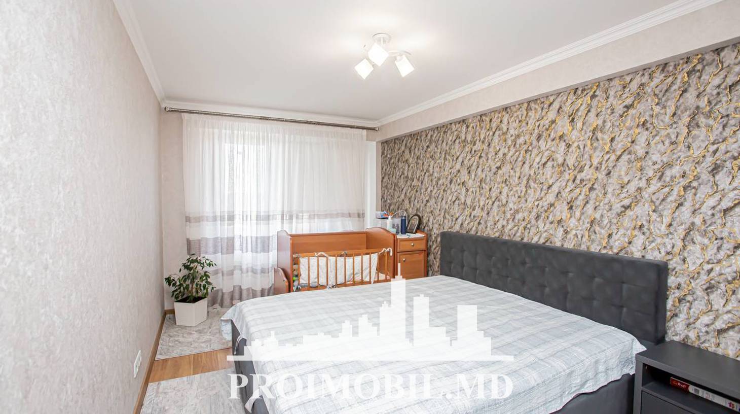 https://images.proimobil.md/GV9gBX-5B1PcgiLrYFn7t70az88_sNCDSLjINpT09DA/watermark:0.75:so:0:30:0.39/resize:fill:1460:816:1/gravity:ce/bG9jYWw6Ly8vZXN0YXRlL2xyLzdmZDA1NmU3LWU2MzEtNDZhZC1hZDA5LWNlMmFiMGIyZjcyNS5qcGVn