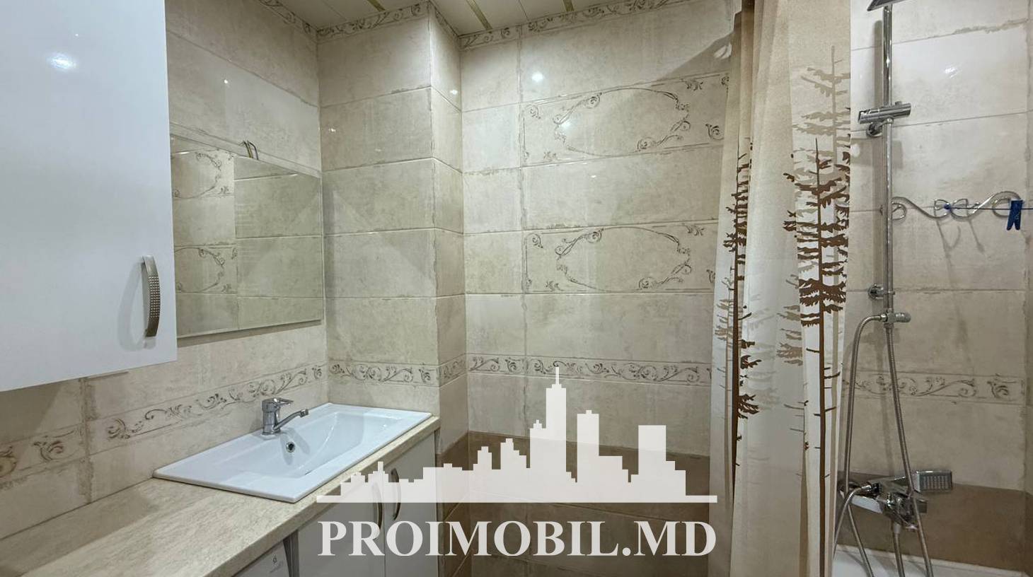 https://images.proimobil.md/GVehcn-kmvJ-YAlko31pcVy91h4PxUcS57Iq8qmIjp0/watermark:0.75:so:0:30:0.39/resize:fill:1460:816:1/gravity:ce/bG9jYWw6Ly8vZXN0YXRlL2xyLzg3ZTBjMzY5LWNlOWYtNDRhYS1iMWZiLTQ4MDc5MjcxOGM3YS5qcGVn