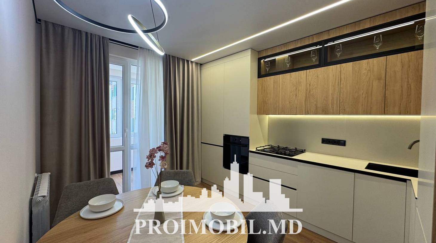 https://images.proimobil.md/GWF_DJOuygJap88U7cWLDb23ZXdprbF-ApmywffckSc/watermark:0.75:so:0:30:0.39/resize:fill:1460:816:1/gravity:ce/bG9jYWw6Ly8vZXN0YXRlL2xyLzhiZjUyMDMwLTc3ODktNDE4YS05OGNlLWRjNWM1ZjQ0NjFiYy5qcGVn
