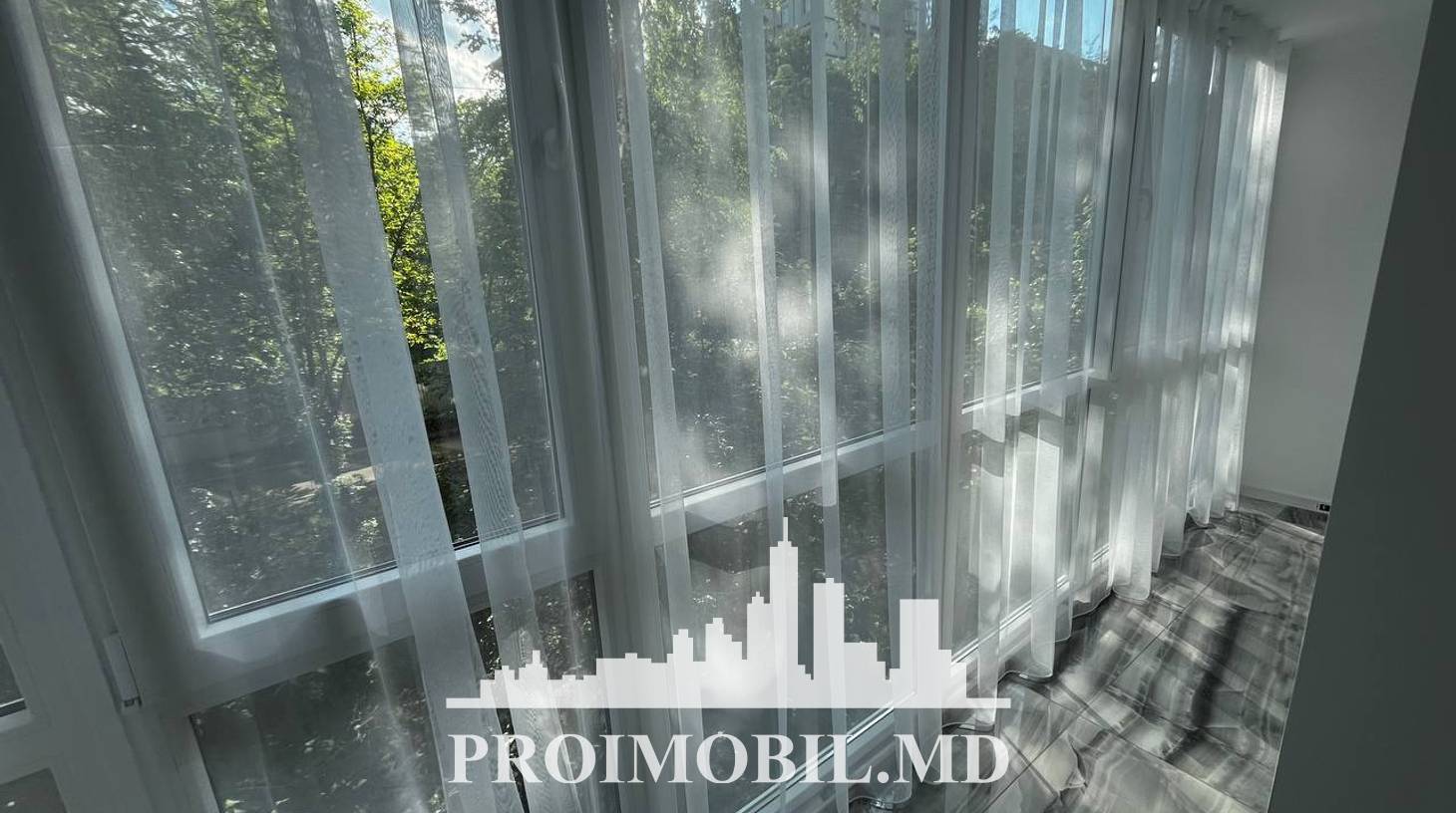 https://images.proimobil.md/GWmANPe7WCjiyJdJUyAGkOPRj0DsA6SBOOCvfCE0N_I/watermark:0.75:so:0:30:0.39/resize:fill:1460:816:1/gravity:ce/bG9jYWw6Ly8vZXN0YXRlL2xyL2QxY2ZjNWQzLTY0ZTYtNDE2ZC04ZTEwLTUxOGMxOWVjMDdlMC5qcGVn