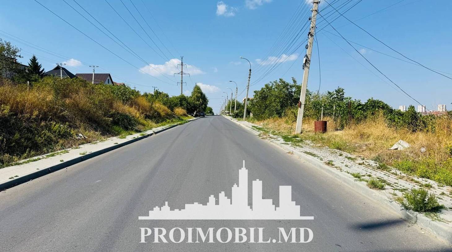 https://images.proimobil.md/Giox9jnv0SxzFCR7viZARlQNksnO1w3ZCufgUyFbs-c/watermark:0.75:so:0:30:0.39/resize:fill:1460:816:1/gravity:ce/bG9jYWw6Ly8vZXN0YXRlL2xyLzE5OGQ5NjlmLTVlNmUtNDc4Yi1iYjI3LWE0NGQ2YTc4ZTllNS5qcGVn