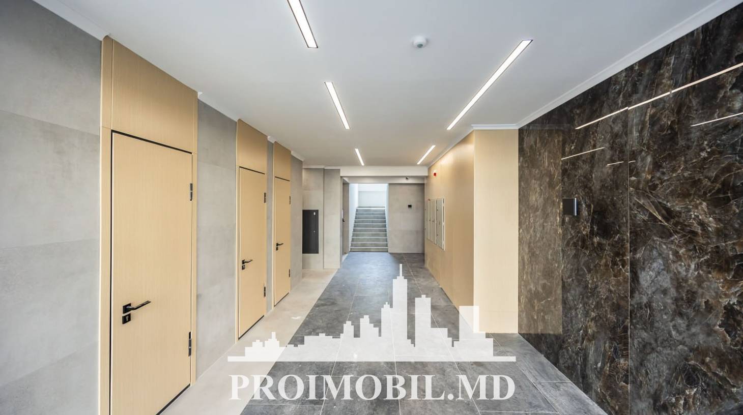 https://images.proimobil.md/GnhSmzDOlktH69YxdgKPhrV001tJXKWlD6a-mw0OJus/watermark:0.75:so:0:30:0.39/resize:fill:1460:816:1/gravity:ce/bG9jYWw6Ly8vZXN0YXRlL2xyLzU2MzRmNDBjLWUzYjItNDA4Yy05OTRlLTZlNmQyZTI5YzhmZC5qcGVn