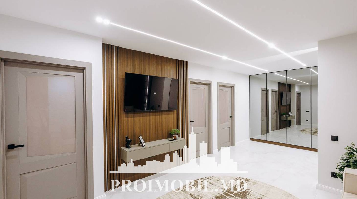 https://images.proimobil.md/Go1MTOTns0TshAo3Jkze1sZQIC15A3J02cFYdTbNvFg/watermark:0.75:so:0:30:0.39/resize:fill:1460:816:1/gravity:ce/bG9jYWw6Ly8vZXN0YXRlL2xyL2VhNjI0YTdlLWMzNmUtNGIzYi05YmFlLWJiZWJmYjdiZjRlNi5qcGVn