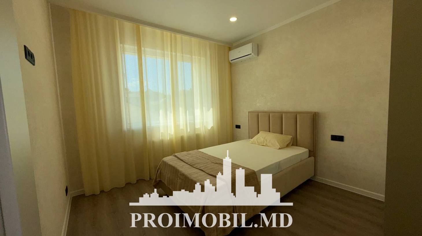 https://images.proimobil.md/GpmCIO--ZQ9Mec8igoQJEd8Q174BK3xNVv0OEius19s/watermark:0.75:so:0:30:0.39/resize:fill:1460:816:1/gravity:ce/bG9jYWw6Ly8vZXN0YXRlL2xyLzk3ZDk0YjRiLTg4MDItNDFiZi1hZTgxLTQ0MjBkZWVhY2Q0NS5qcGVn