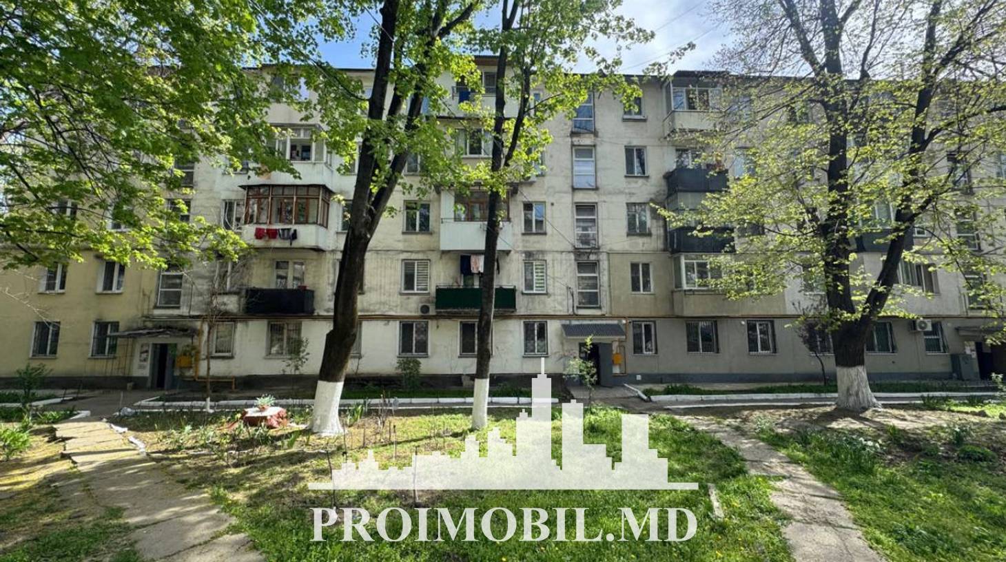 https://images.proimobil.md/GqKOF-U5oeSR3FSroVX67cvPuAzwCf9M3l69t4eidqI/watermark:0.75:so:0:30:0.39/resize:fill:1460:816:1/gravity:ce/bG9jYWw6Ly8vZXN0YXRlL2xyL2ZjNTRmMjY5LWIxOTItNGM0Ni1iMWQwLTFlYTY3NTM0MzlkOS5qcGVn