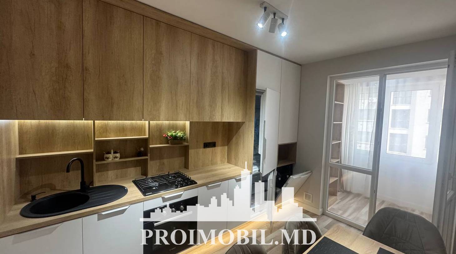 https://images.proimobil.md/Gx5I6hVJ6a_-I7mpiyaVjSWgdaEqVpJ3cdyq2vbGpME/watermark:0.75:so:0:30:0.39/resize:fill:1460:816:1/gravity:ce/bG9jYWw6Ly8vZXN0YXRlL2xyLzc5OGQ5MmVkLWE5YjQtNDFmYi05MmJmLTUxOWNhZjRmMGY2MC5qcGVn