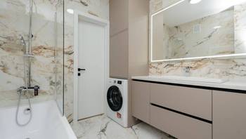 https://images.proimobil.md/GyKQB8wNZhslZNuzqqxAFC2nm-Zf1TybwI74fLgOskA/resize:fill:350:198:1/gravity:ce/bG9jYWw6Ly8vZXN0YXRlL2xyLzY1NTE0MTljLTJjNTAtNGE2MS1hMmU1LTcyODQ5NWQzM2ZmMC5qcGVn