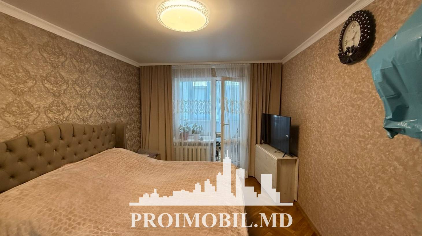 https://images.proimobil.md/GyajTGMQ787xTqrgtFKXxa_isxTvcRGmziQLuRtND5g/watermark:0.75:so:0:30:0.39/resize:fill:1460:816:1/gravity:ce/bG9jYWw6Ly8vZXN0YXRlL2xyLzAzMzVmMDM1LWM4Y2YtNGM0YS04NDVkLWYzNjc2MzY1NjBlNC5qcGVn