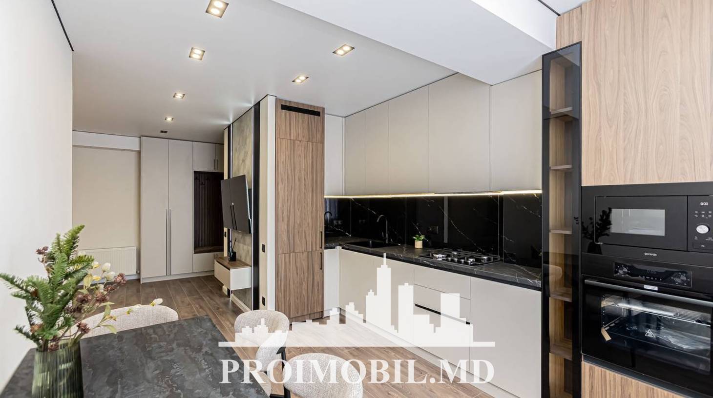 https://images.proimobil.md/Gyq9Y5rjMWRzKSNjElbWcR1xDR_gKAlri-yy0DqG7U8/watermark:0.75:so:0:30:0.39/resize:fill:1460:816:1/gravity:ce/bG9jYWw6Ly8vZXN0YXRlL2xyLzI4Mzk5YTFlLTI1MzItNGFmYy1iYWRlLTQ2NWM1MDZhNmVhOS5qcGVn