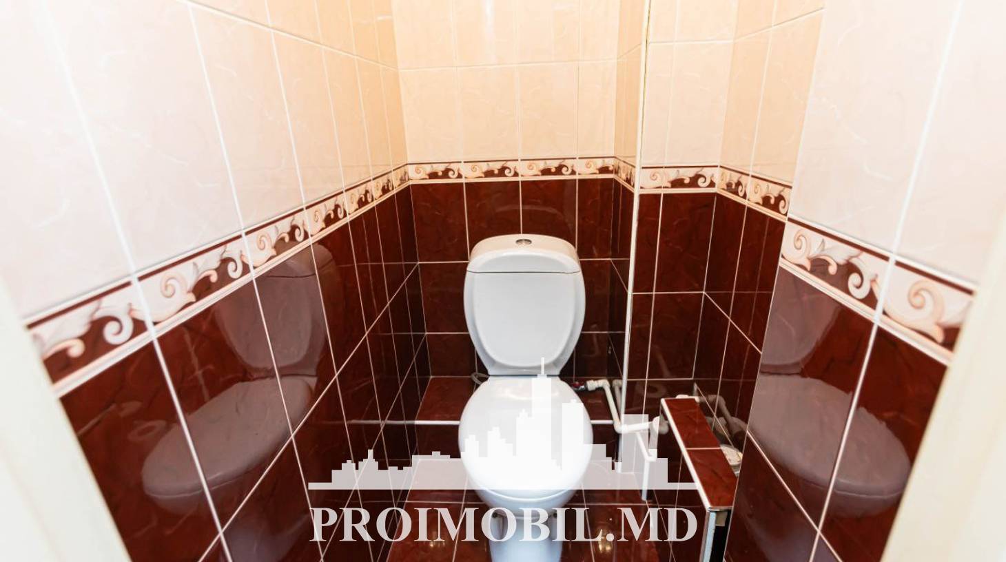 https://images.proimobil.md/H6aOHf11wRywbriJoGbBDn1yyEFvxA73X98pPCxpG_4/watermark:0.75:so:0:30:0.39/resize:fill:1460:816:1/gravity:ce/bG9jYWw6Ly8vZXN0YXRlL2xyLzY3MDBmMjdhLWI2ODAtNDAwNi1iMzE4LTY4NmRjOWVhMmQ1MS5qcGVn