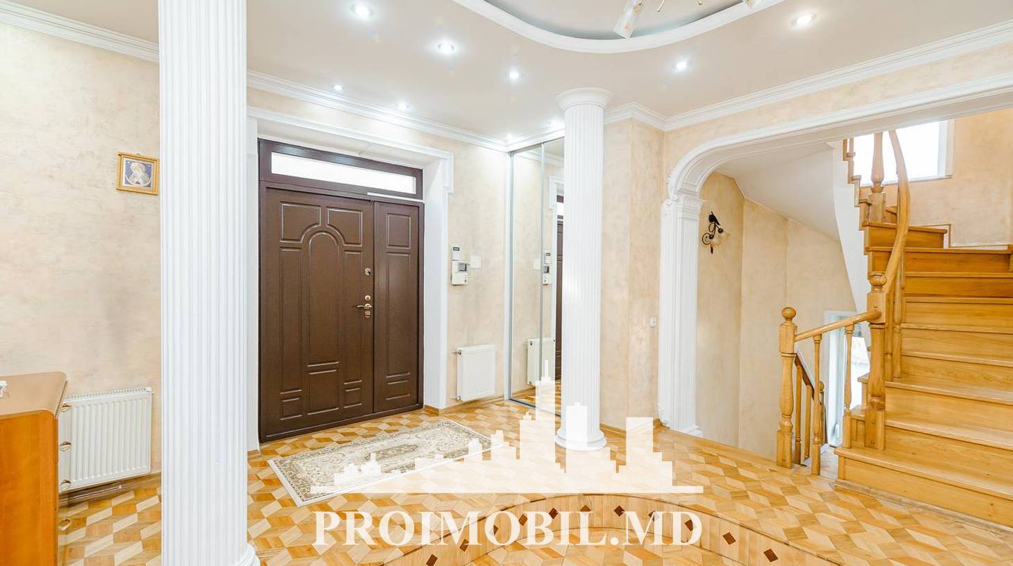 https://images.proimobil.md/HDHe7DdNRRU3qPp6-lIWkkSN9MEOupgI3FzXPSMW6qE/watermark:0.75:so:0:30:0.39/resize:fill:1460:816:1/gravity:ce/bG9jYWw6Ly8vZXN0YXRlL2xyLzM1OWJkNjEzLWNjZTctNDAxYS1iNWU5LWJiOWQ3NzlhY2RkNS5qcGVn