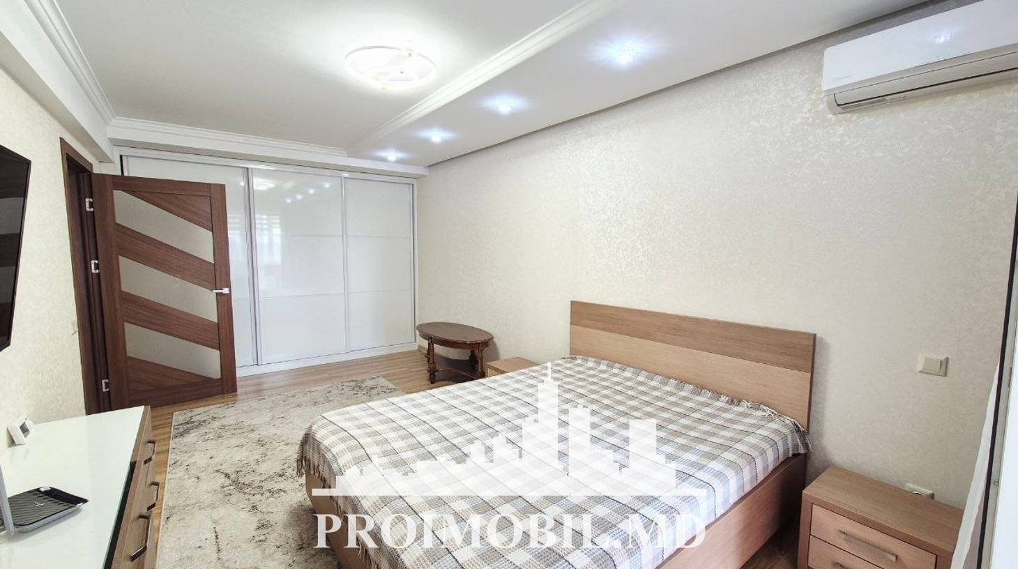 https://images.proimobil.md/HDMfyu3C4SieFdK5wuLqa7eptzx8S3Hw9BfSuoBy3PE/watermark:0.75:so:0:30:0.39/resize:fill:1460:816:1/gravity:ce/bG9jYWw6Ly8vZXN0YXRlL2xyL2I2Mzc5Yjc0LThmZDEtNDAyZS1hNWY5LTAzOTk1MWE1Njk1MS5qcGVn