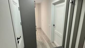 https://images.proimobil.md/HDgSZjeVwQuzT_Yhgv3JV8KV8qdu-m726v9Dz13jw0U/resize:fill:350:198:1/gravity:ce/bG9jYWw6Ly8vZXN0YXRlL2xyL2YyMDcwM2VmLWQxNmMtNGJhOC04ODk1LTdkY2NiNmJiODA0Mi5qcGVn