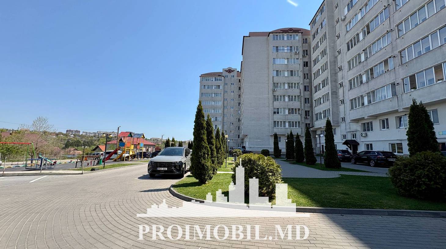 https://images.proimobil.md/HKezfh-jxHH94iyTMq2yggG44ff7wMtakDSbIr0ma-k/watermark:0.75:so:0:30:0.39/resize:fill:1460:816:1/gravity:ce/bG9jYWw6Ly8vZXN0YXRlL2xyLzkzOTg5M2QwLTNhMDUtNGQ1MC05NjBiLTI1ODU3YmI4ZGY4OC5qcGVn