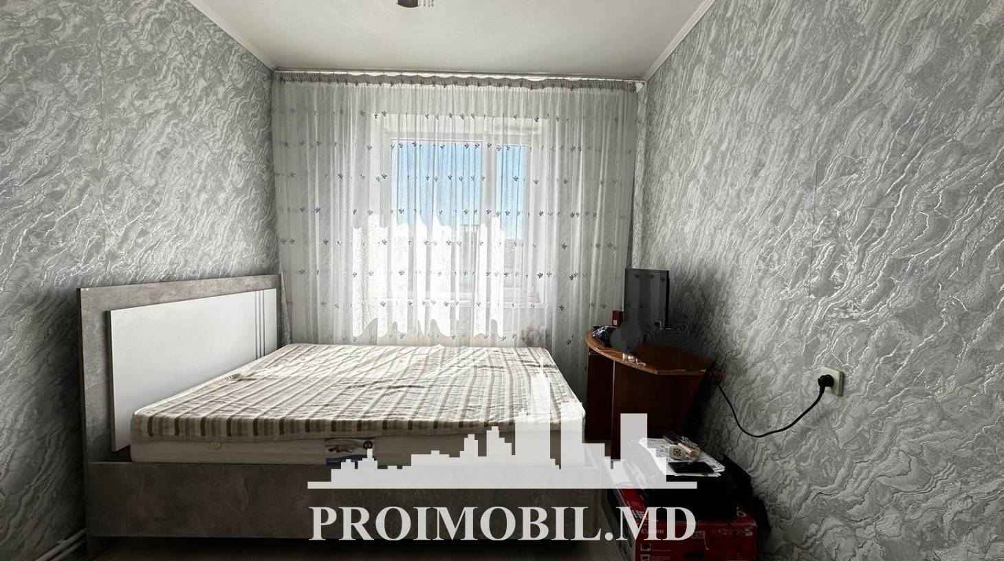 https://images.proimobil.md/HKy_1cNxahdbmoW4bx9vo1u1wwe_nXejUV3vW6i2fvs/watermark:0.75:so:0:30:0.39/resize:fill:1460:816:1/gravity:ce/bG9jYWw6Ly8vZXN0YXRlL2xyLzFhMjAxOTNiLTk5YTMtNDY0Yi1hMGUxLTY2MmUyZWE5ZGUwYS5qcGVn