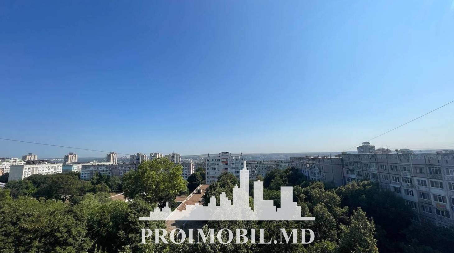 https://images.proimobil.md/HLQnI5n1aORQVTFTOSBm3_c7ESNz7qZoDrq-ZASI91Y/watermark:0.75:so:0:30:0.39/resize:fill:1460:816:1/gravity:ce/bG9jYWw6Ly8vZXN0YXRlL2xyL2RlOThjN2FiLThhZDktNDgzYi05NTBkLTJmOWQwNTBhNzk3ZC5qcGVn