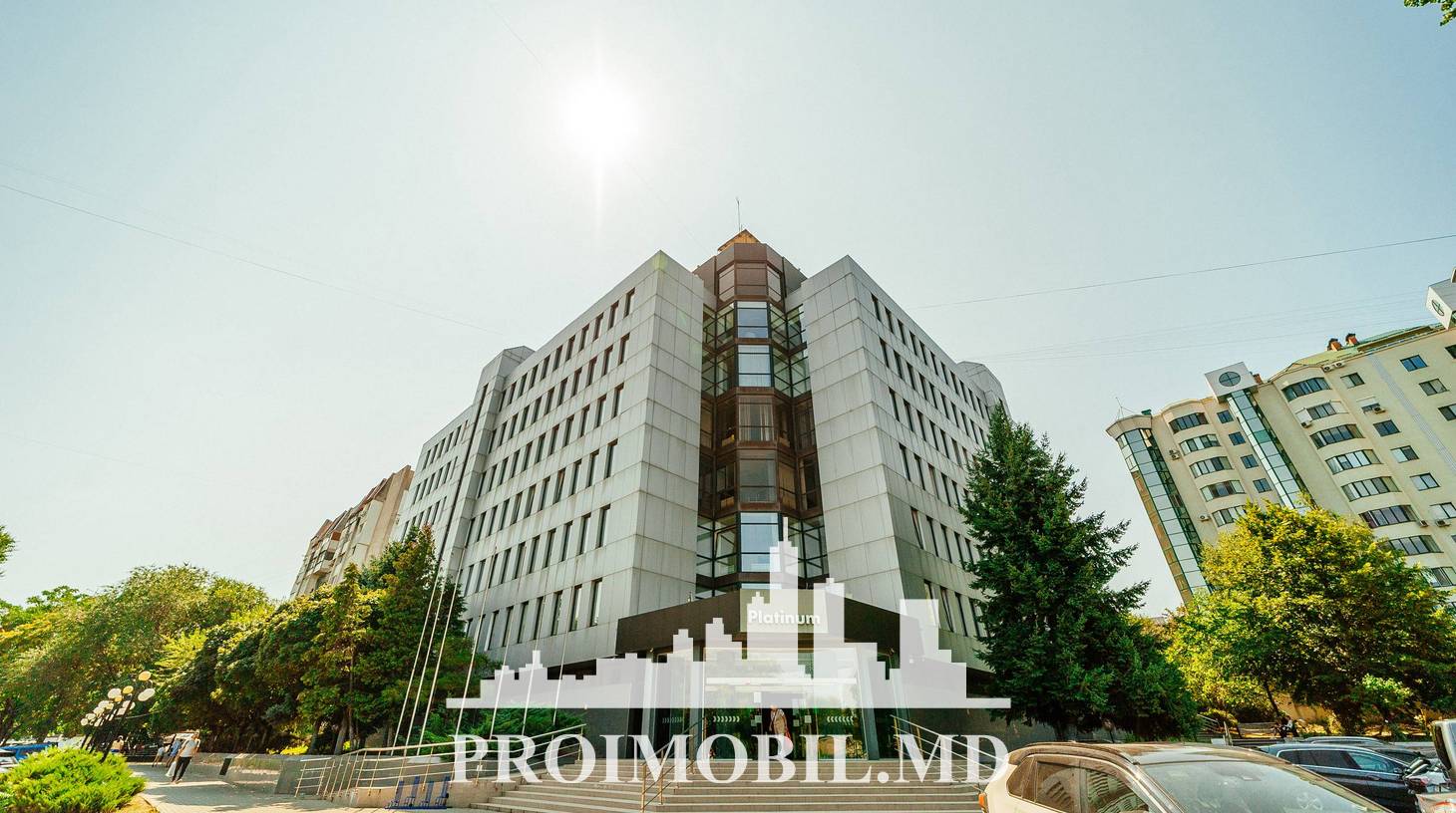https://images.proimobil.md/HLyuGjh31LeNbPVEXedxYzAvSRnh_1bKpNm7CyCPJ1M/watermark:0.75:so:0:30:0.39/resize:fill:1460:816:1/gravity:ce/bG9jYWw6Ly8vZXN0YXRlL2xyL2IwODY1MTE0LTVhNWEtNDQxNS05NTk1LWQ2YmM5YWRhZjUwYS5qcGVn