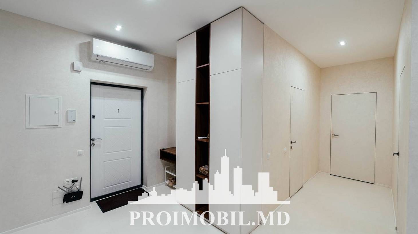 https://images.proimobil.md/HNIDDWFh1eS3lrczYGgvCi-fCLPIUo0KfHqGq5Oeo1Y/watermark:0.75:so:0:30:0.39/resize:fill:1460:816:1/gravity:ce/bG9jYWw6Ly8vZXN0YXRlL2xyL2YwYzE2ZTg5LTdlMGUtNGQ0MS1hY2UwLTY0NzVhM2MwNGUyNy5qcGVn