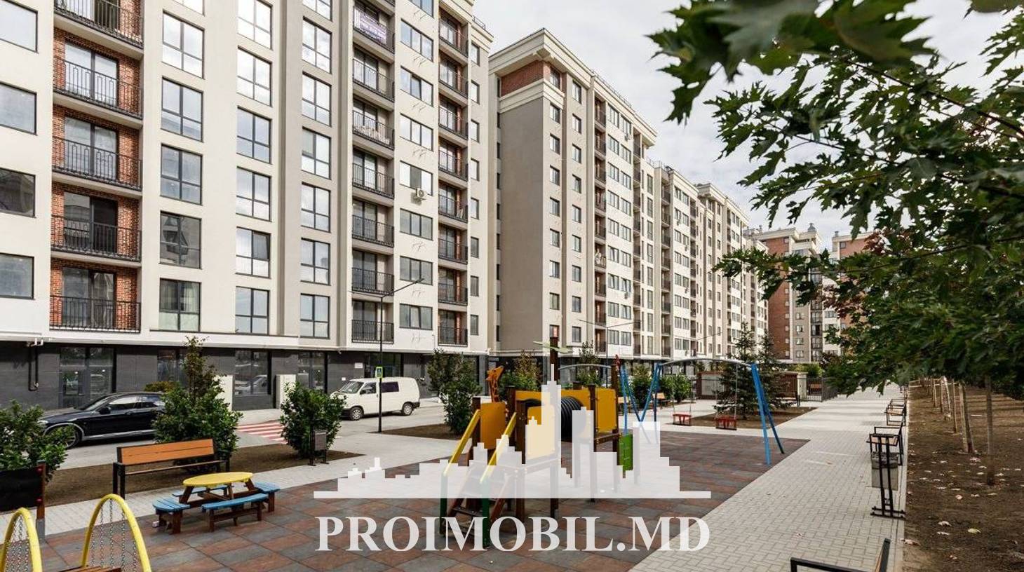 https://images.proimobil.md/HSoJ3YNJNbCaRJCFcg8ngwA85LSoE1aPIxRjR1jVv4s/watermark:0.75:so:0:30:0.39/resize:fill:1460:816:1/gravity:ce/bG9jYWw6Ly8vZXN0YXRlL2xyLzU4MzkwNzI5LTAzOTktNDk5Mi05MjljLTYxZDY2MzM0MGIzZC5qcGVn