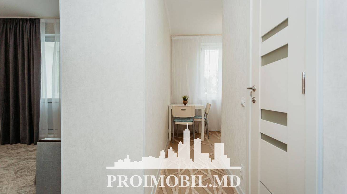 https://images.proimobil.md/HUBvLH7Zh9GsSbIvUh1VWzqOMzbt-q9WP_oLpRtzfZQ/watermark:0.75:so:0:30:0.39/resize:fill:1460:816:1/gravity:ce/bG9jYWw6Ly8vZXN0YXRlL2xyL2ZhYzU3OWYzLTQwZTEtNDI1Mi04NTQyLWFiMGI5MmMxMjgwNC5qcGVn
