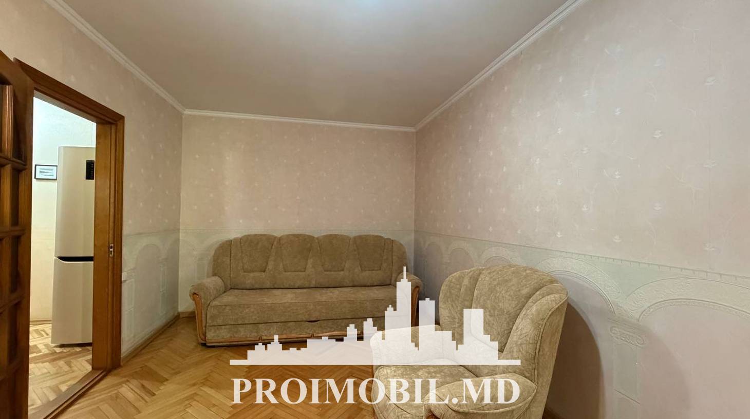 https://images.proimobil.md/HXTr0qGBIK76yw_2wirqW4TNVvqSte2MS_eJrIBFec8/watermark:0.75:so:0:30:0.39/resize:fill:1460:816:1/gravity:ce/bG9jYWw6Ly8vZXN0YXRlL2xyLzY1ZWM4M2JhLWJkMzQtNGM5NC05Y2QxLTllYmRmOTFkODJjNy5qcGVn