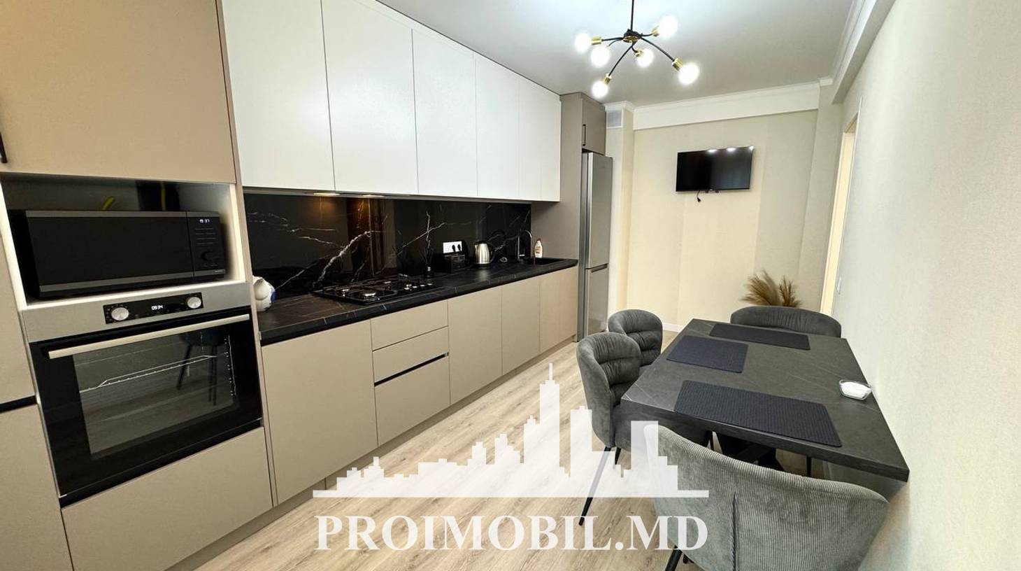 https://images.proimobil.md/HZ9aPGiJf2zdrOSPFqLRC0SLJ2xv0xq2ziR2mm461-8/watermark:0.75:so:0:30:0.39/resize:fill:1460:816:1/gravity:ce/bG9jYWw6Ly8vZXN0YXRlL2xyL2Q0OGUyZmM5LTgxNDMtNDA5OC1hODIzLTQ4NWY5NTBiNGFiNy5qcGVn