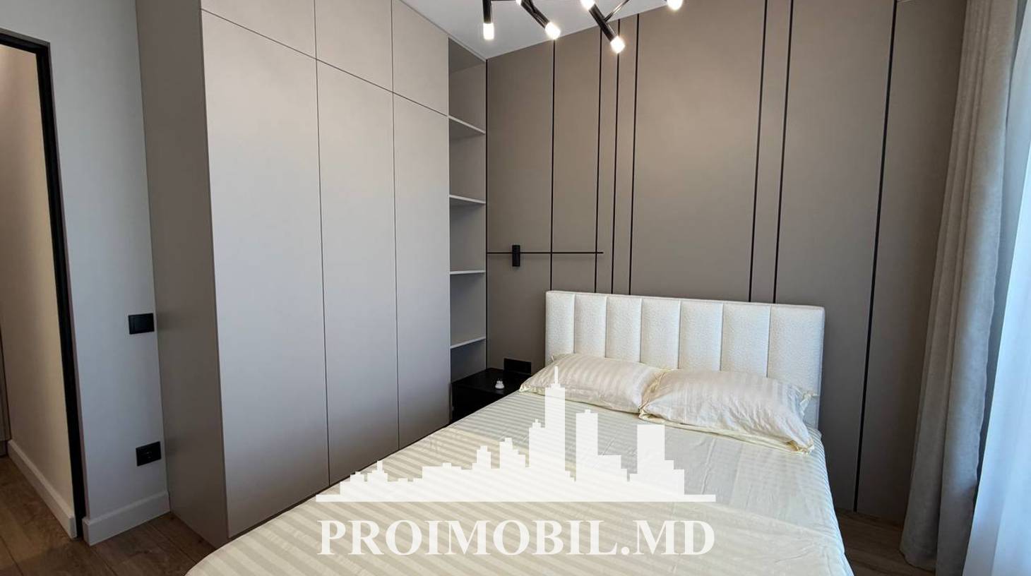 https://images.proimobil.md/HaWLvLp-fTGHYVkmSJW_t4NQ3DXHLf6oDRIa9aD5nXE/watermark:0.75:so:0:30:0.39/resize:fill:1460:816:1/gravity:ce/bG9jYWw6Ly8vZXN0YXRlL2xyLzU5M2I3Zjk2LTc2ZDctNDFlOC05M2ZmLWIzNGQ3MmYzODQ4Zi5qcGVn