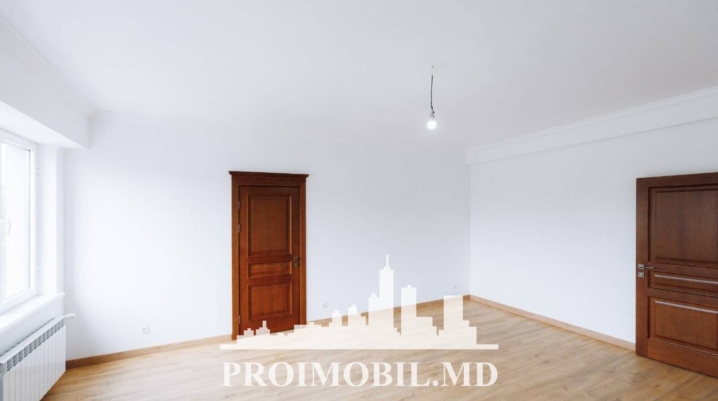 https://images.proimobil.md/HfLU5jwNQyuO27dfNnCOWxLF5T7BAjxEkm1ehpSuGdc/watermark:0.75:so:0:30:0.39/resize:fill:1460:816:1/gravity:ce/bG9jYWw6Ly8vZXN0YXRlL2xyL2MwODM3NzJiLTBjOWYtNDU2Mi04YjA4LTU2YThkOGUxYjgxMy5qcGVn