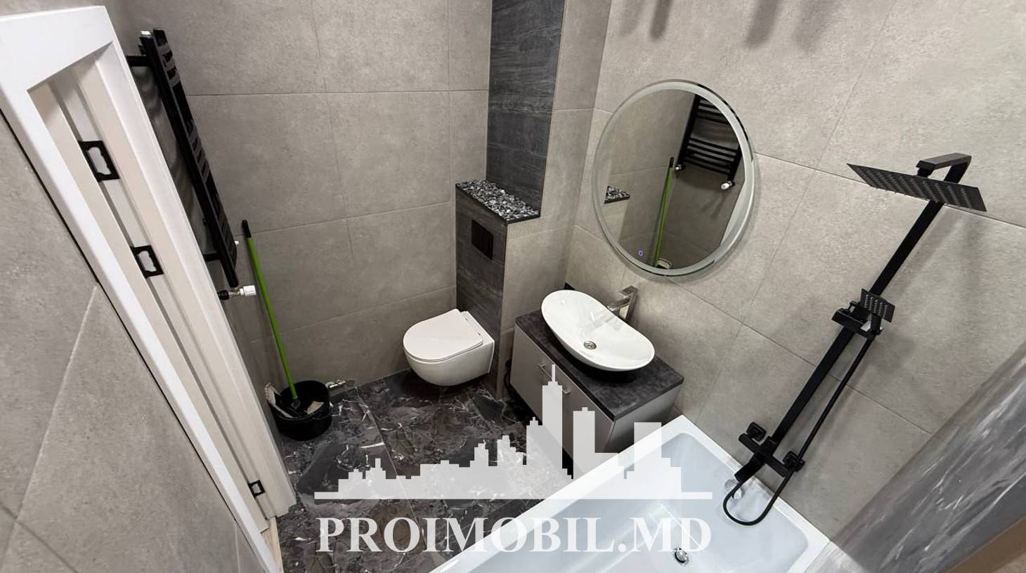 https://images.proimobil.md/Hgi0jU8eo5Bf6f4YkcQYih1DiCyQtOOfU85FRrwPFDg/watermark:0.75:so:0:30:0.39/resize:fill:1460:816:1/gravity:ce/bG9jYWw6Ly8vZXN0YXRlL2xyLzNlMWU2Yjg1LTk0MGEtNDcwYS1iMTFkLWVkYmU4MjZjNmEzMS5qcGVn