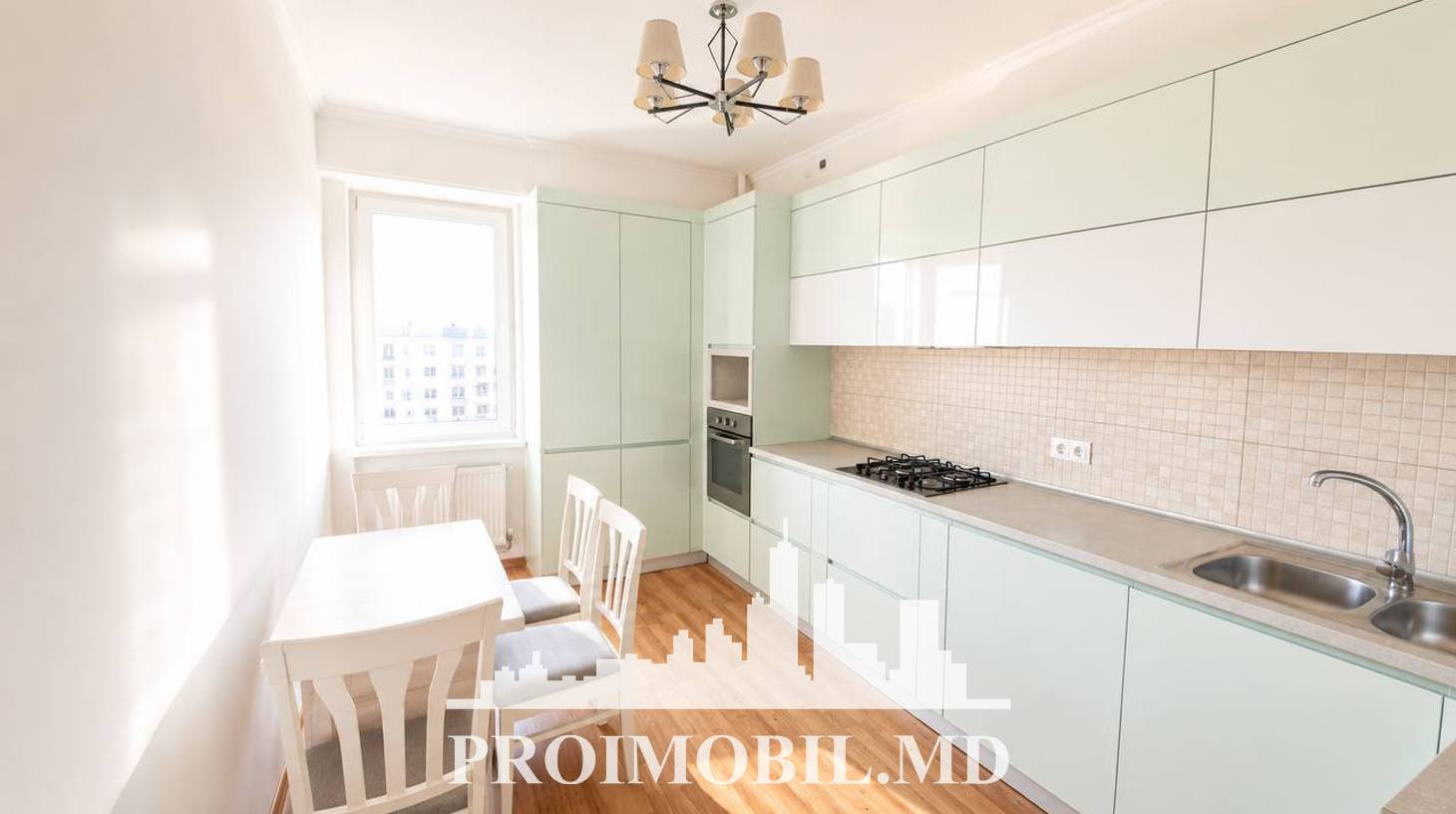 https://images.proimobil.md/Hkq3k_0yDC6VnWNWbuocTjMJyoT5hqFR6cKrYSdd_-M/watermark:0.75:so:0:30:0.39/resize:fill:1460:816:1/gravity:ce/bG9jYWw6Ly8vZXN0YXRlL2xyLzViYzA0ZTY1LWYyODgtNDg0NC1iMWZmLTM1YTZmYmI4MmU2Yy5qcGVn