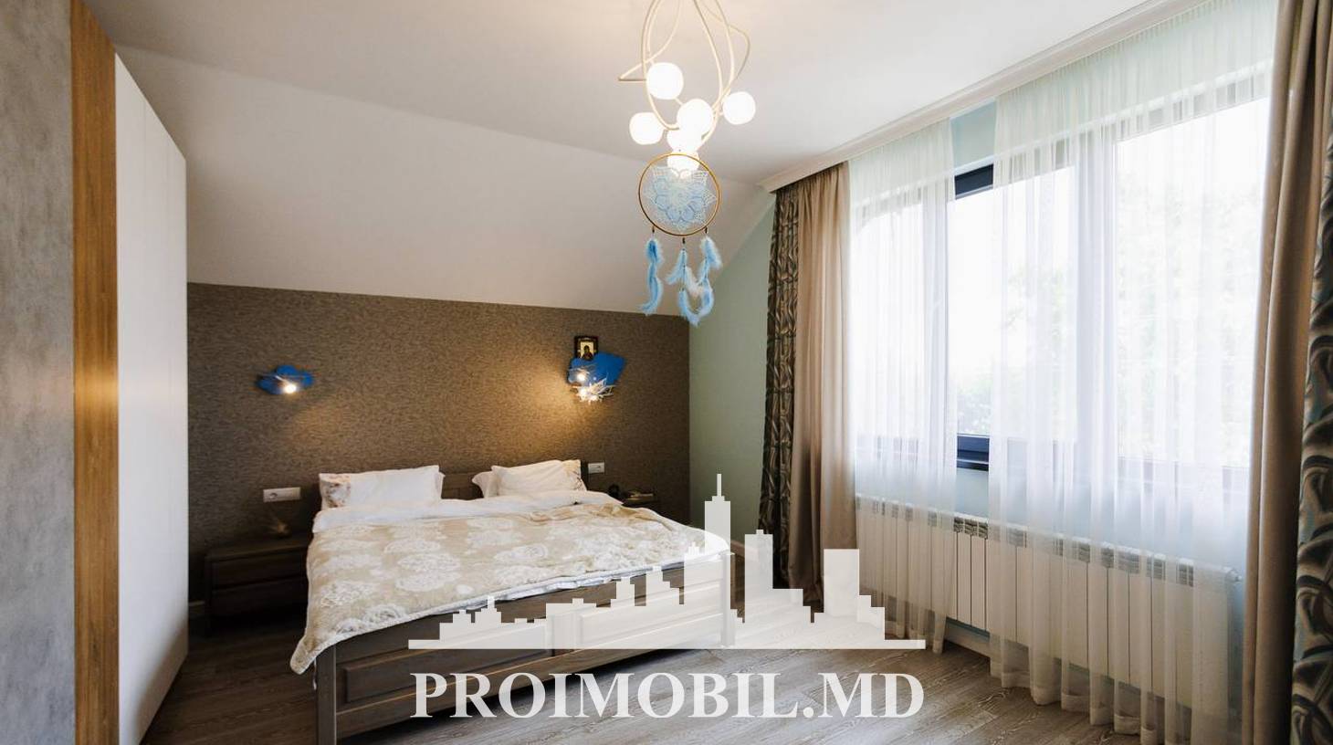 https://images.proimobil.md/HmMFIY73nNpAT8G9b2c032JN9dm4XTMmhqIYl1fsju8/watermark:0.75:so:0:30:0.39/resize:fill:1460:816:1/gravity:ce/bG9jYWw6Ly8vZXN0YXRlL2xyLzZlM2JjMGY0LTljZDItNDE5NS05OGY0LTg0ZjhiYzg5Yjk4OS5qcGVn