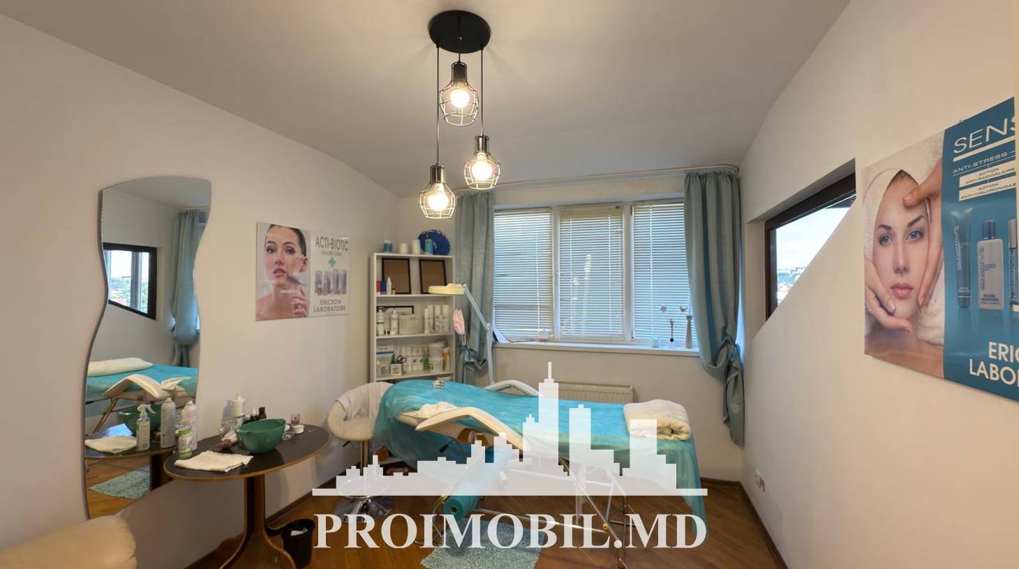 https://images.proimobil.md/Hq0rjMk8_jSOK2rVPHZE1lsRgAL0QoaIOYD1-b98GCM/watermark:0.75:so:0:30:0.39/resize:fill:1460:816:1/gravity:ce/bG9jYWw6Ly8vZXN0YXRlL2xyLzNkMWYxNzA3LThlOTYtNDlhOC1hZTlhLWRjNWZmZDljYTIyZS5qcGVn