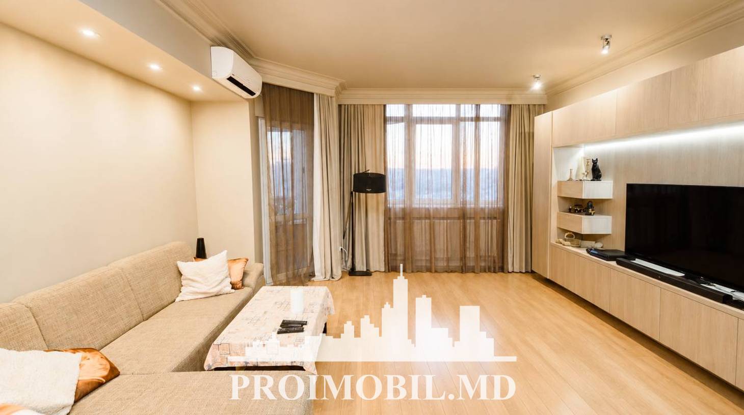 https://images.proimobil.md/HxOYTkk-X2lyv8m0gRZm6mFwJG6SFu7jMbAa09DIYr8/watermark:0.75:so:0:30:0.39/resize:fill:1460:816:1/gravity:ce/bG9jYWw6Ly8vZXN0YXRlL2xyL2VhZDhjZTM5LWQyZWQtNDhkOS1hN2JmLThmNmIyYTMzNzYzZC5qcGVn