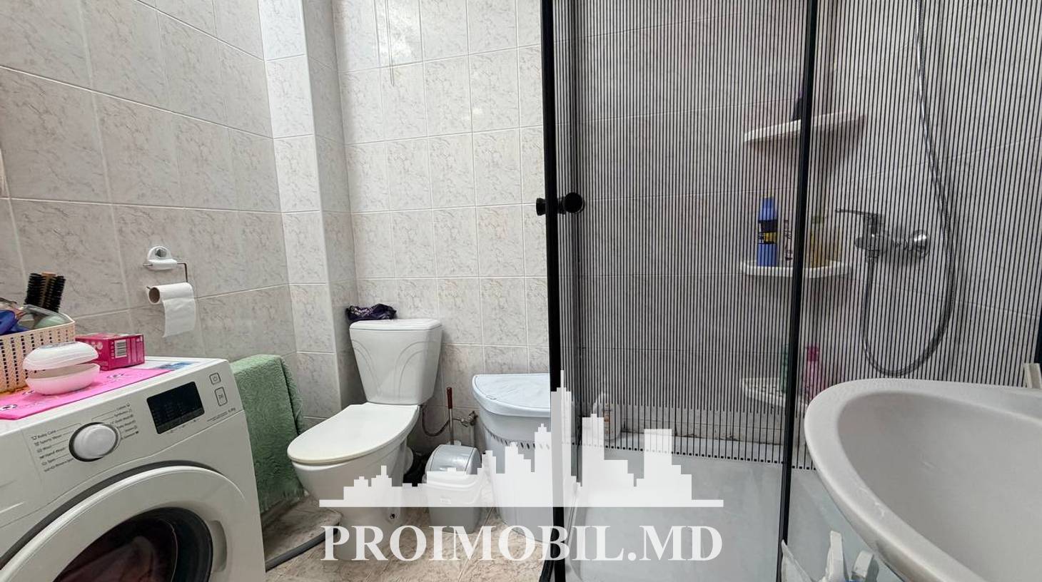 https://images.proimobil.md/HycwBE4Vsnl3YRiY3Adt07H23lE1NBk28qLN5qndigM/watermark:0.75:so:0:30:0.39/resize:fill:1460:816:1/gravity:ce/bG9jYWw6Ly8vZXN0YXRlL2xyLzM3MGIyZTA4LTg3YTYtNDAxNy1iZmM1LTE1OTU5YmRjZTgwNS5qcGVn