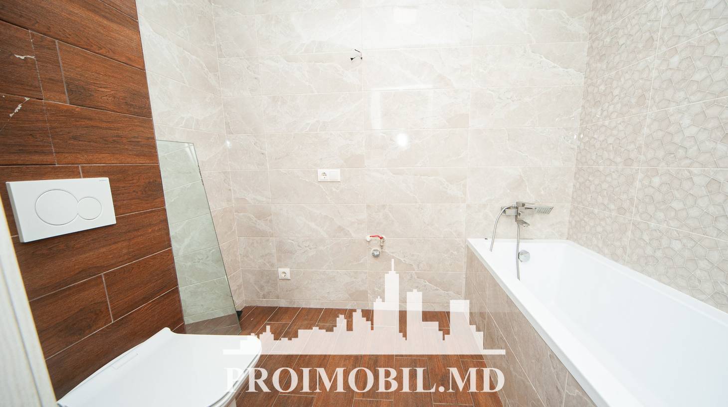 https://images.proimobil.md/HzJM11an0zWq-9CfSNMcQCdZ6GrAwW1HTX9CajBhqt8/watermark:0.75:so:0:30:0.39/resize:fill:1460:816:1/gravity:ce/bG9jYWw6Ly8vZXN0YXRlL2xyL2Q4MmQ5NjE5LWNhMGQtNDkwNy05ZGUyLTg5ZDhkZmE1OTc4OS5qcGVn