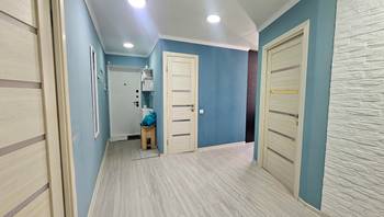 https://images.proimobil.md/HzZlldBWR8-5EzQOAKKvsQBRB7RdiK4Box2iW5Rivc0/resize:fill:350:198:1/gravity:ce/bG9jYWw6Ly8vZXN0YXRlL2xyLzA4Y2MyYjdhLWFiOGMtNDA4YS1iZWViLTExMjA3MWFkNzRkMS5qcGVn