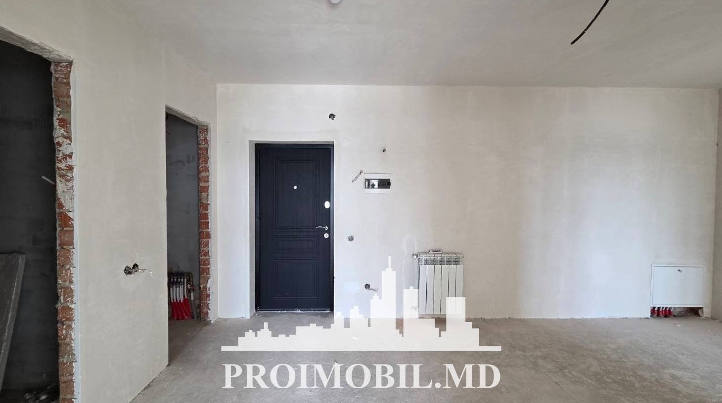 https://images.proimobil.md/I4eNtIjteus8b-jdeXQQF1LvaKCuwbxzC_VuquPvvFo/watermark:0.75:so:0:30:0.39/resize:fill:1460:816:1/gravity:ce/bG9jYWw6Ly8vZXN0YXRlL2xyL2Y3MmEwMDY0LTMwNzctNGYwOS05YzVmLTA2ZmU3N2MzNzFmMy5qcGVn