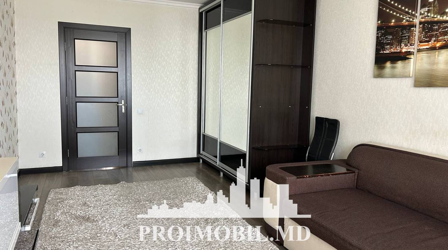 https://images.proimobil.md/I4t6T0tK6i1OHc-AC-NfI1IGluuhP772HWyXjzfYzqY/watermark:0.75:so:0:30:0.39/resize:fill:1460:816:1/gravity:ce/bG9jYWw6Ly8vZXN0YXRlL2xyL2Y3ZTNjZDMzLWEzMjEtNDBiZi05NTBiLTMzZDM2ZTU3OTc5My5qcGVn