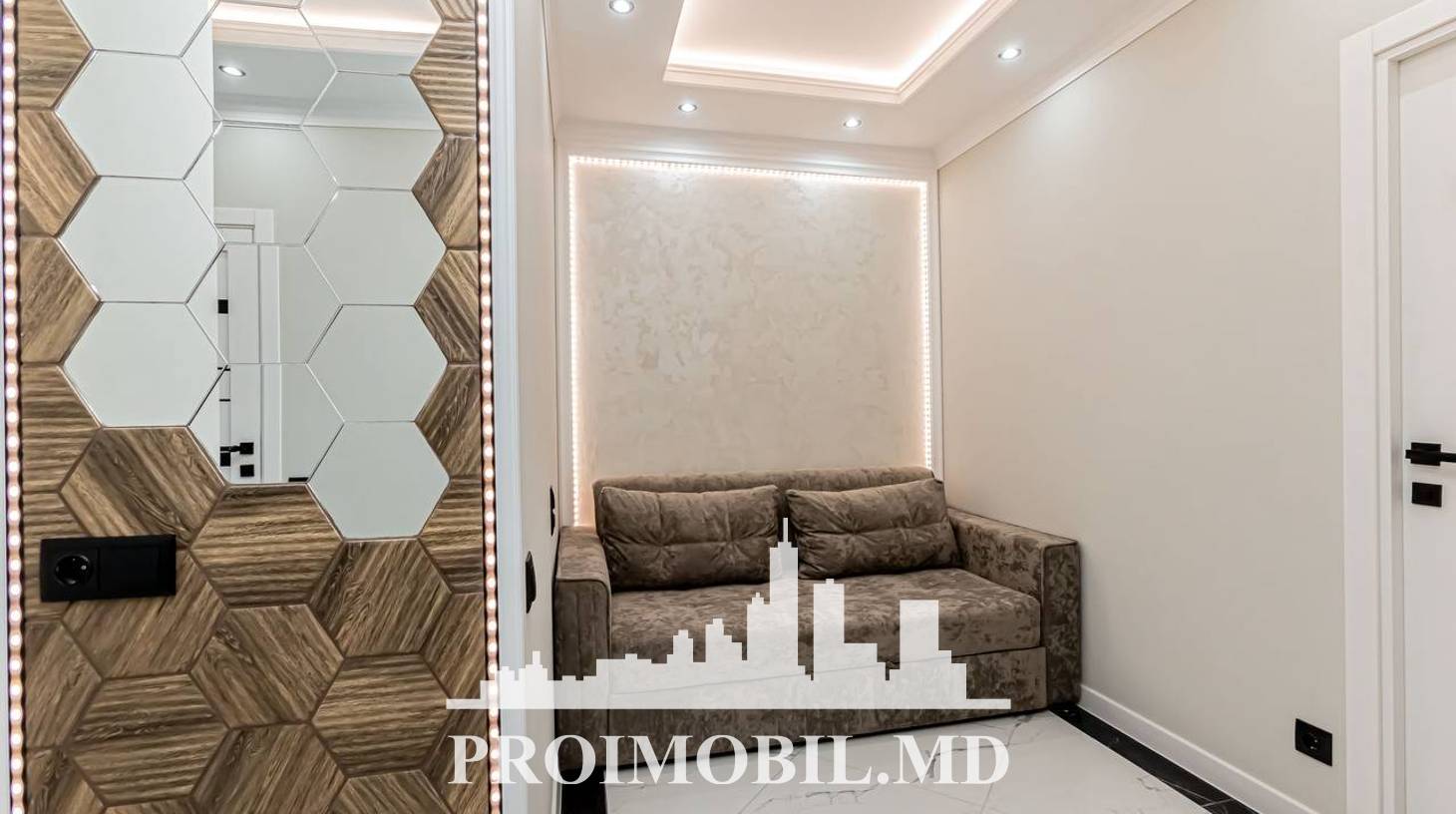 https://images.proimobil.md/I6PPbcnzW434RjtmPnTGcKjZYqJprHN5W8CI3Ezaei8/watermark:0.75:so:0:30:0.39/resize:fill:1460:816:1/gravity:ce/bG9jYWw6Ly8vZXN0YXRlL2xyL2E0NjVlODhkLTlmYjUtNDA4Ny1hOTJmLTQ2OTRjMTU0MjAwOS5qcGVn